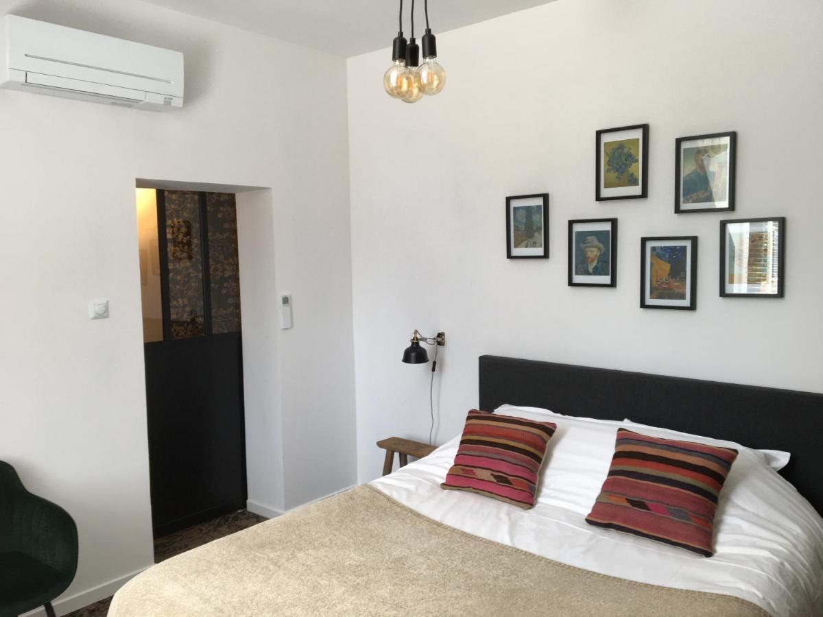 Boutique Hotel B&B Fleurie Сент-Аман-Монрон Экстерьер фото