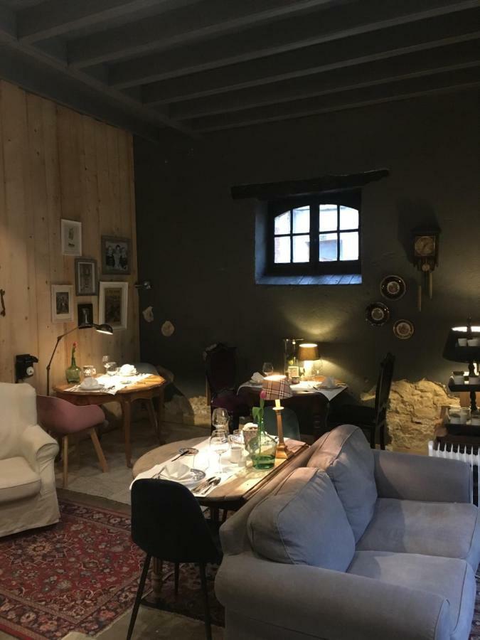 Boutique Hotel B&B Fleurie Сент-Аман-Монрон Экстерьер фото